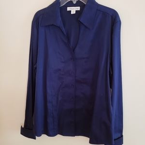 Coldwater Creek No-Iron long-sleeved shirt, Navy blue size PM. NWT
